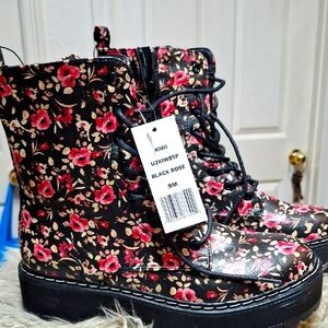 Kiwi Black Floral Women's Boots